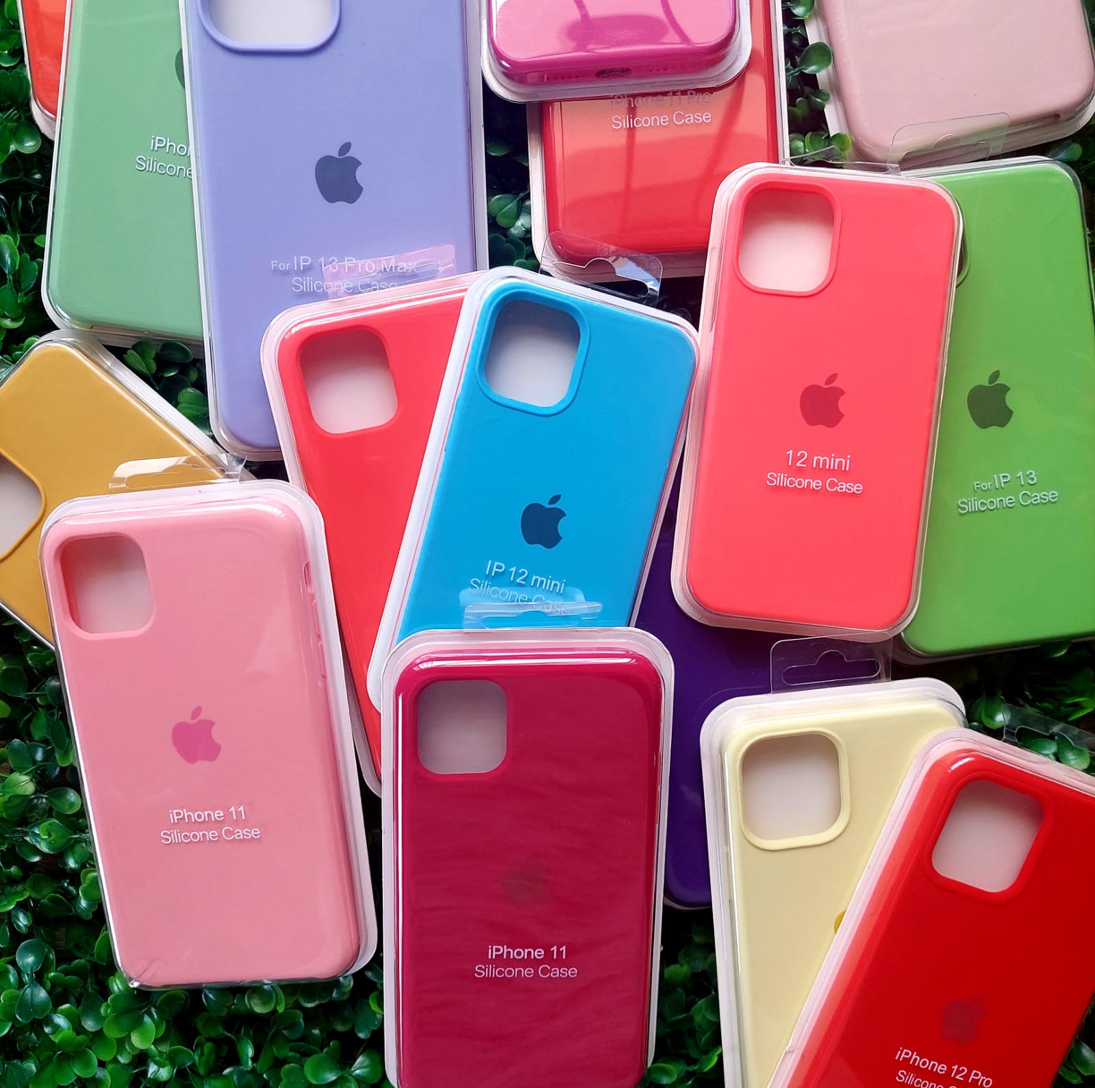 Capinhas de iPhone Silicone Premium e Interior Aveludada